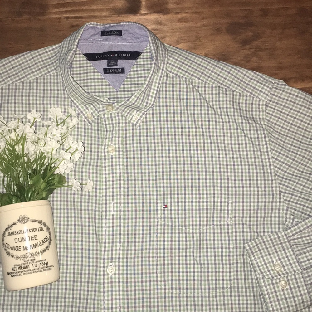 Tommy Hilfiger button down dress shirt / XL